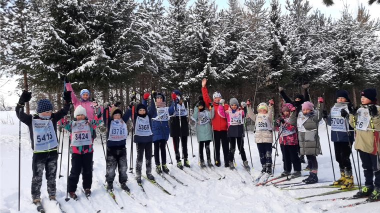 Лыжная эстафета среди юных спортсменов